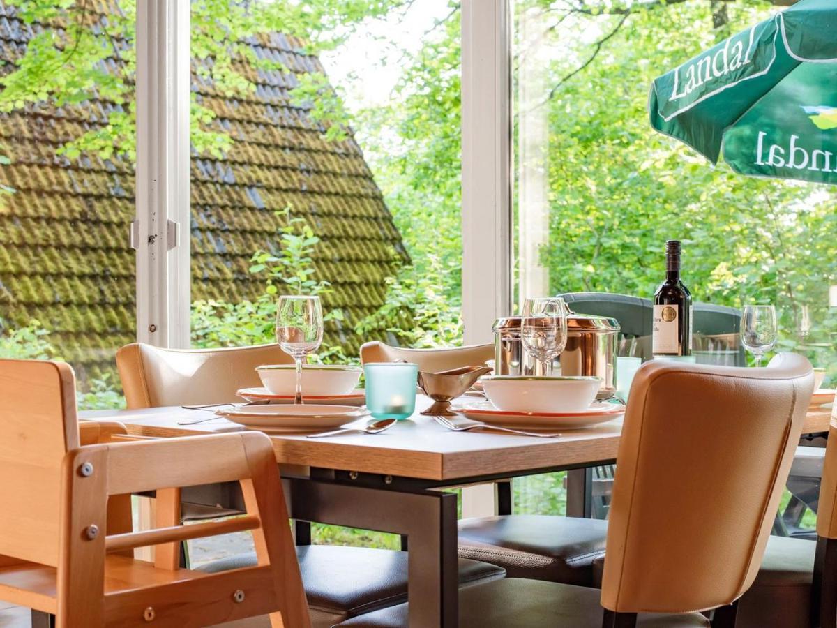 Landal Wirfttal Hotell Stadtkyll Exteriör bild