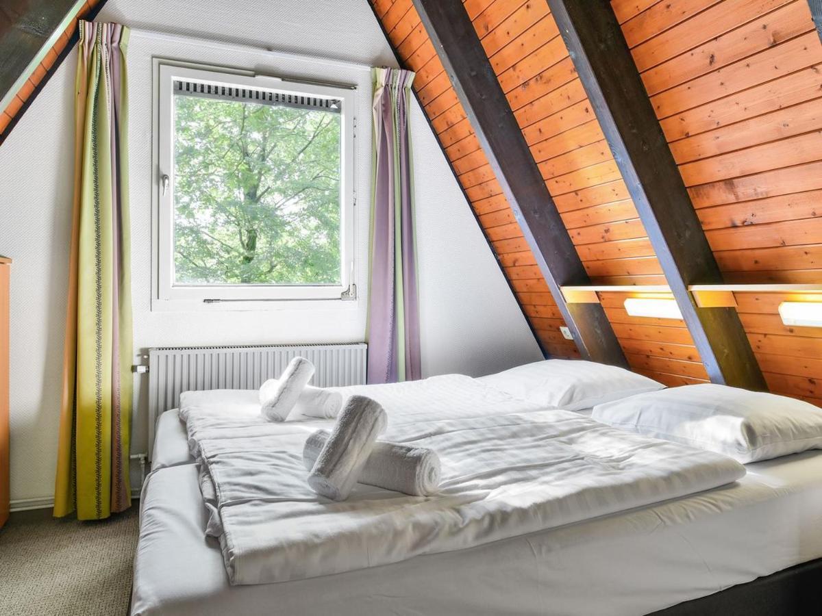 Landal Wirfttal Hotell Stadtkyll Exteriör bild
