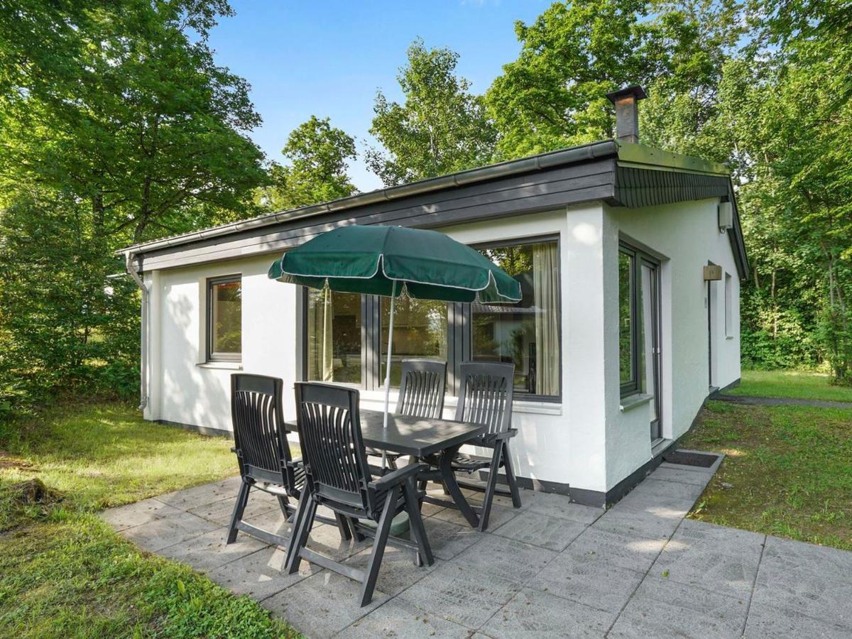 Landal Wirfttal Hotell Stadtkyll Exteriör bild