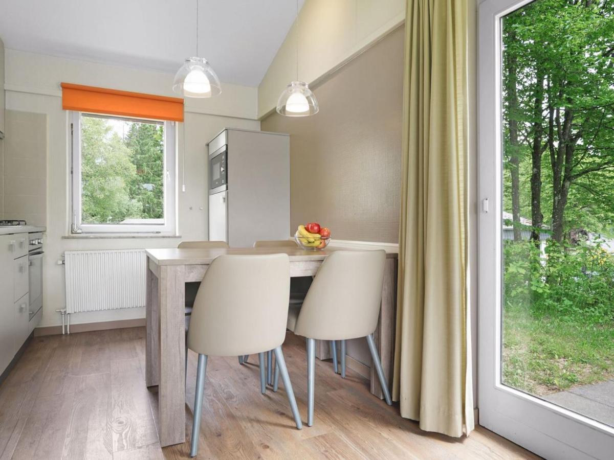 Landal Wirfttal Hotell Stadtkyll Exteriör bild